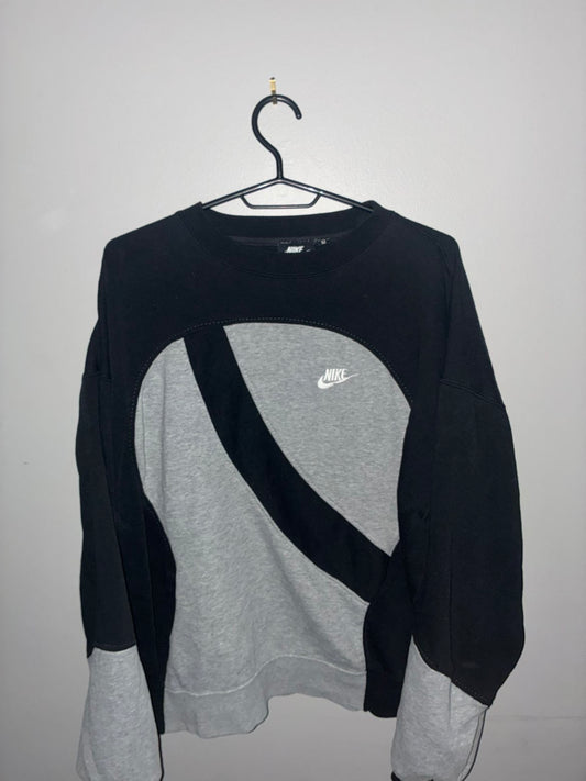 Large Nike Black x Grey Sweatshirt