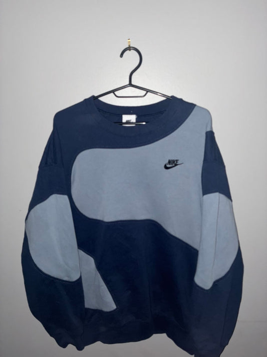 Medium Navy x Light Blue Sweatshirt